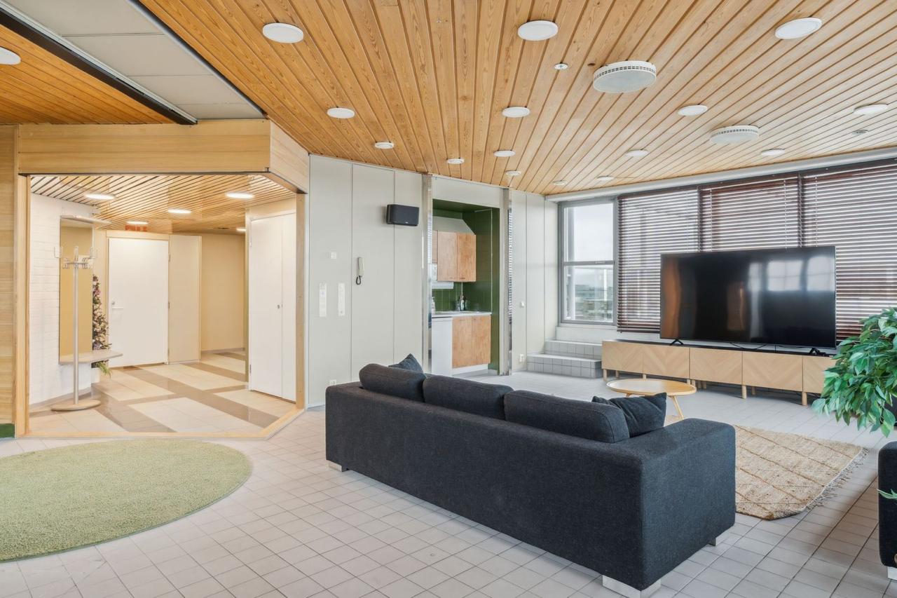 Kutojan Sauna · 6
